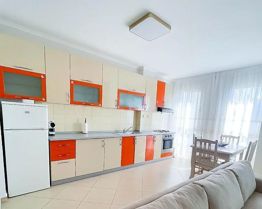 Bright Central Apartment Tirana