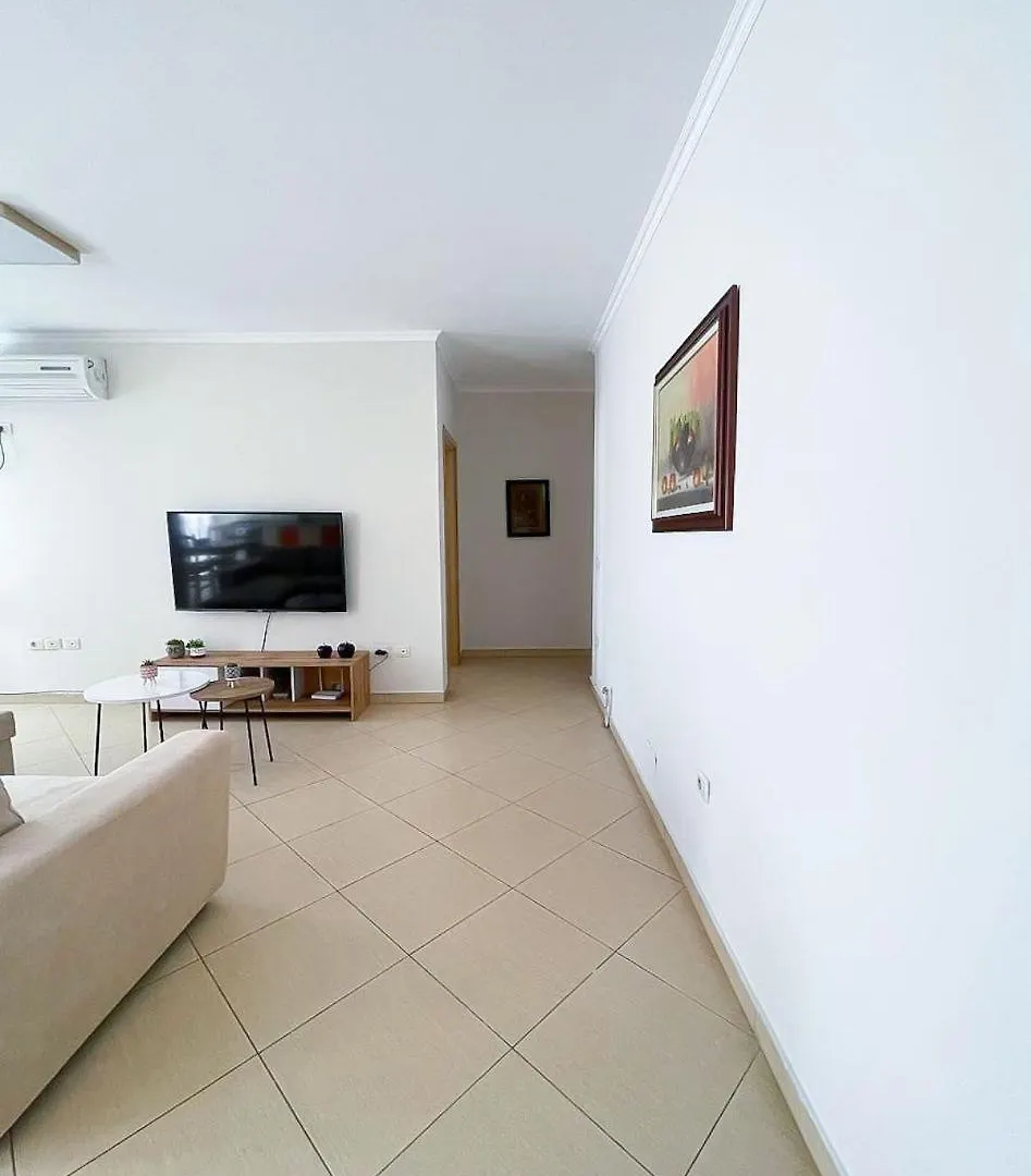 Bright Central Apartment Tirana