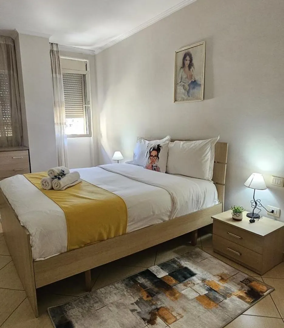 Bright Central Apartment Tirana